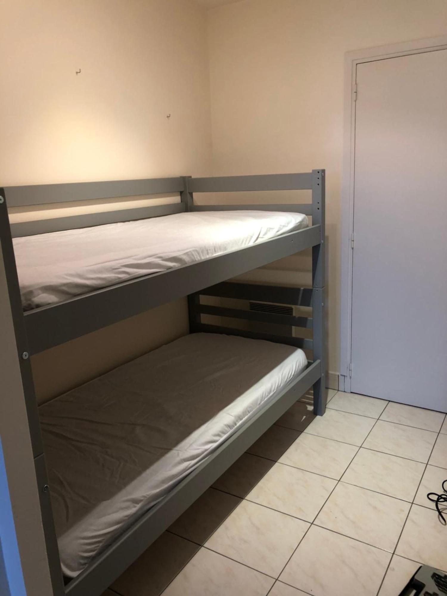 Splendide Et Spacieux Appartement, Face A La